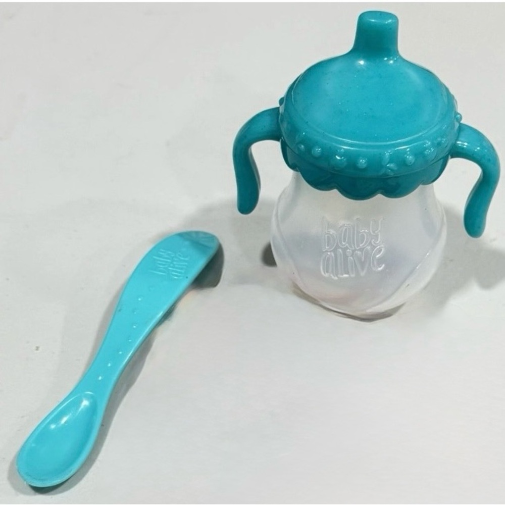 Baby Alive Bottle/Sippy Cup Screw Top Cap Lid & Blue Spoon - Replacements